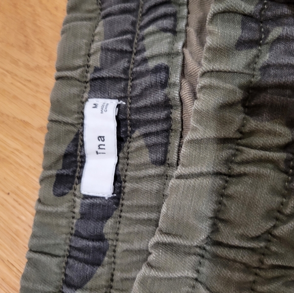 TNA Camo Cargo Pants - Picture 8 of 8